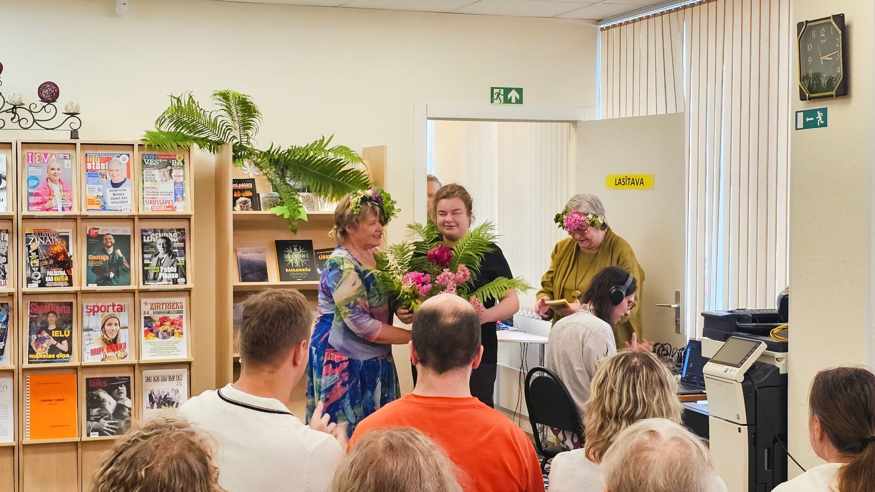 Strazdumuižas orķestra mūziņu sveikšana (Foto: Ieva Jēkabsone)